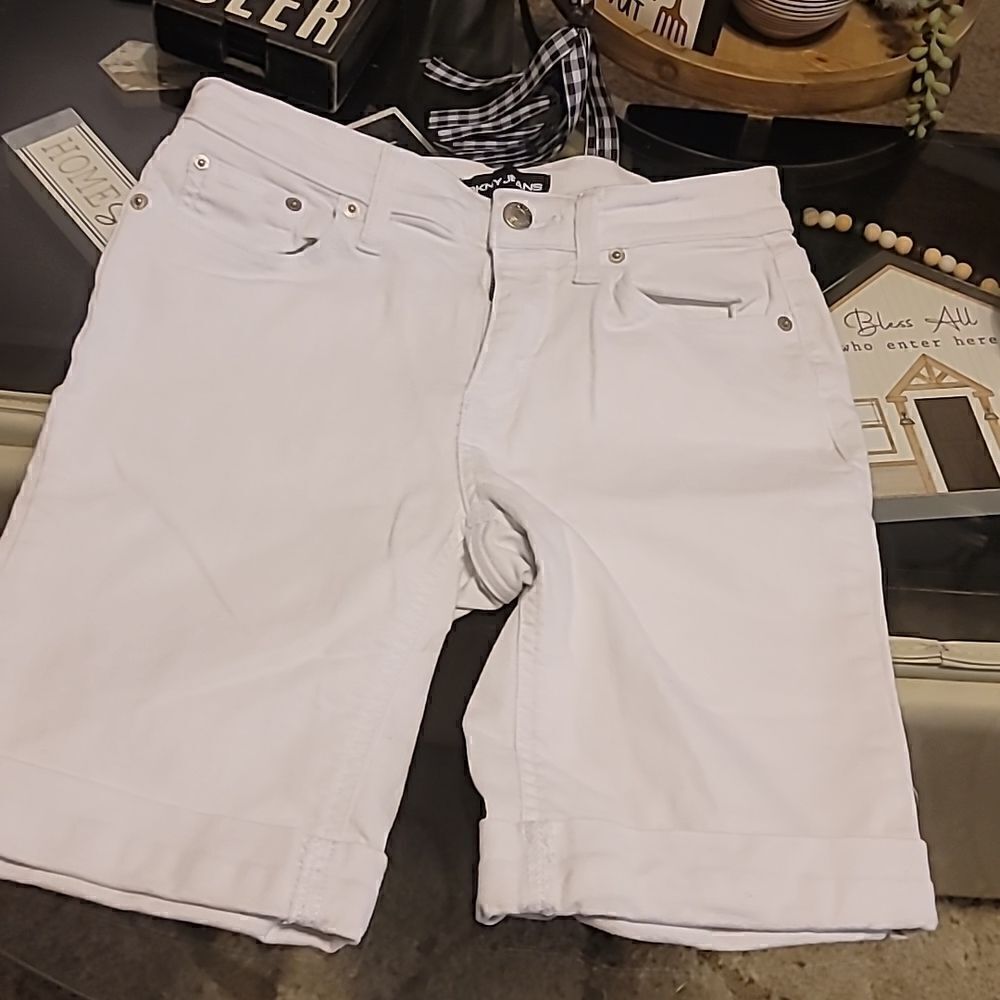 DKNY White Jean Shorts Size 4
